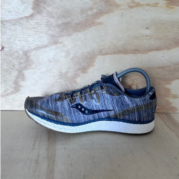 Saucony - Freedom ISO - Running Shoes - Gray - Women's - 10 - S10355-20 - Picture 4 of 9